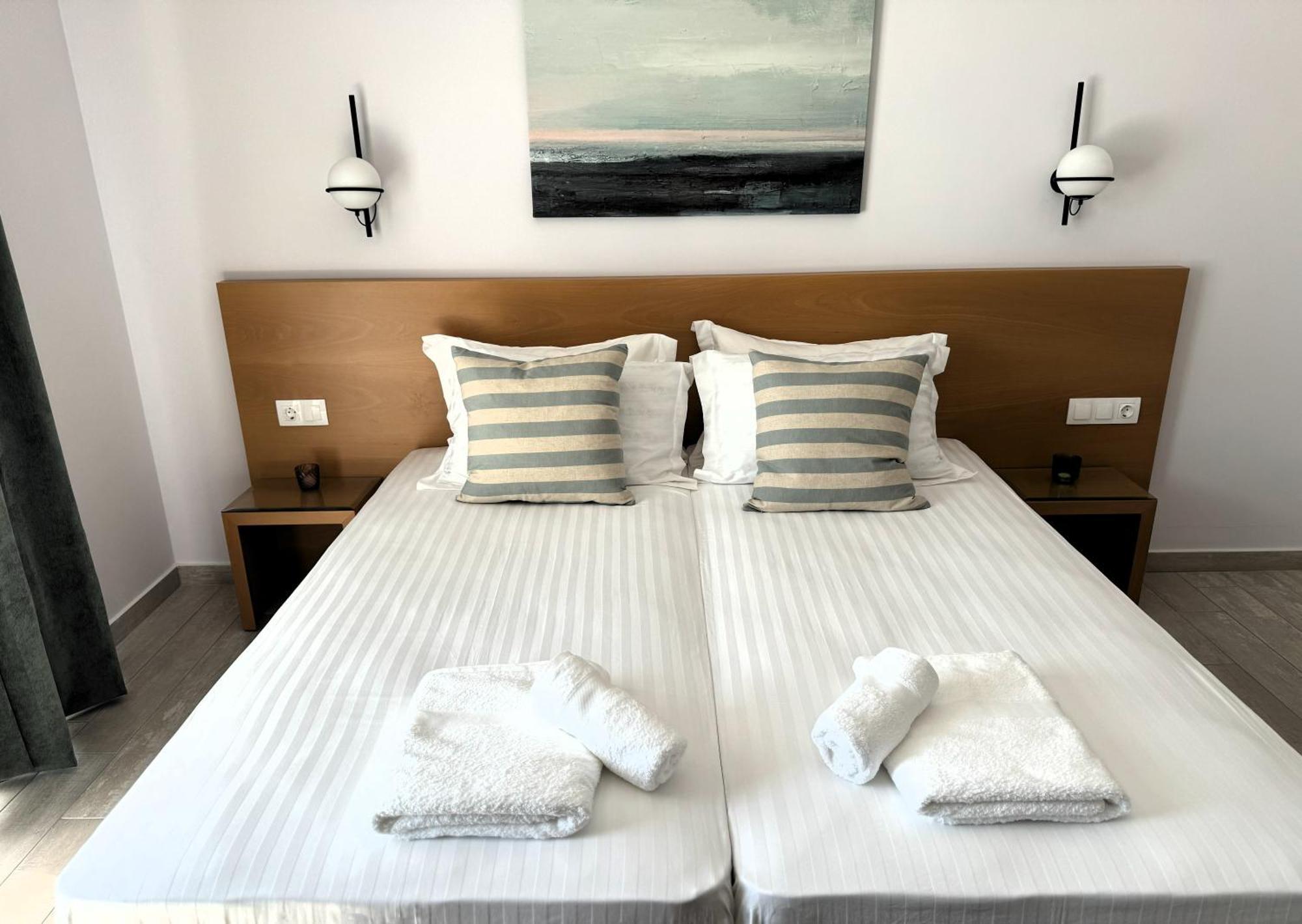 Acra Melia Apartment Palaiontsiflikion