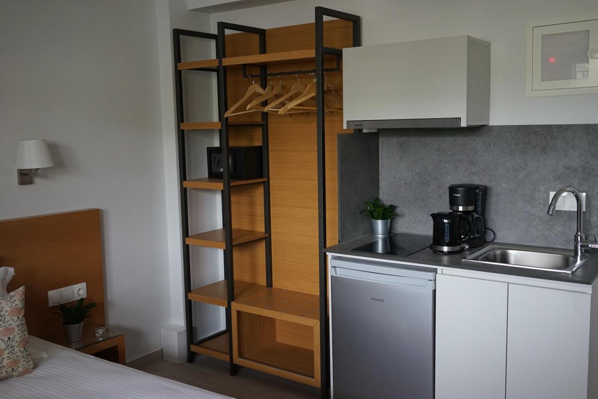 Apartment Acra Melia Palaiontsiflikion